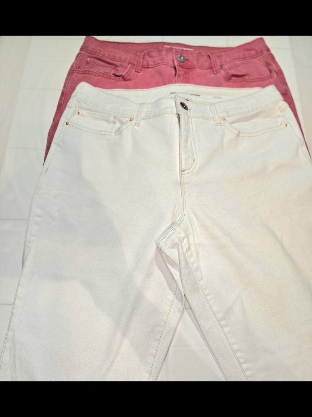 INC International Concepts White Boyfriend Jeans with Pink Pair